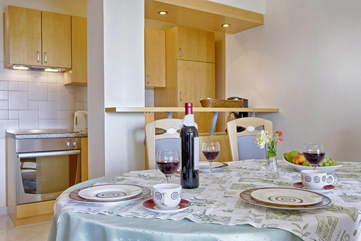 מלון Lidia In Zadar - Nord-Dalmatien מראה חיצוני תמונה