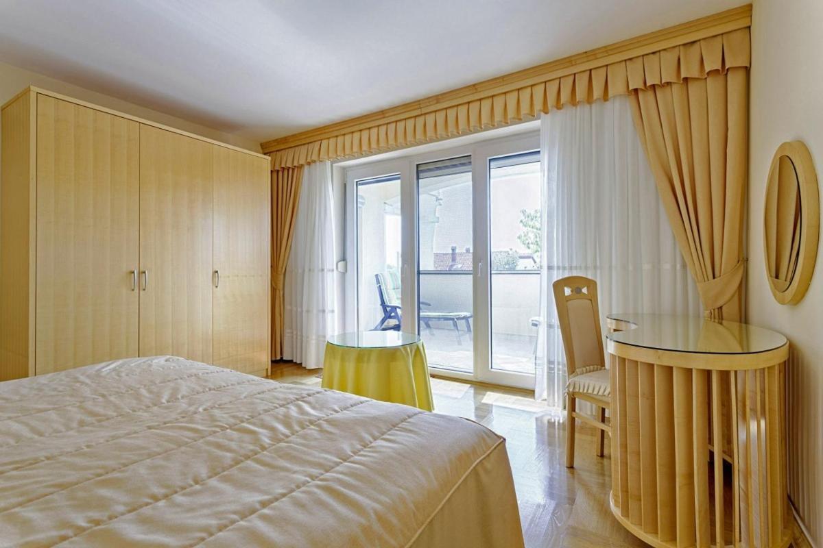 מלון Lidia In Zadar - Nord-Dalmatien מראה חיצוני תמונה