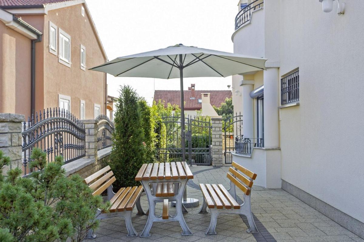 מלון Lidia In Zadar - Nord-Dalmatien מראה חיצוני תמונה